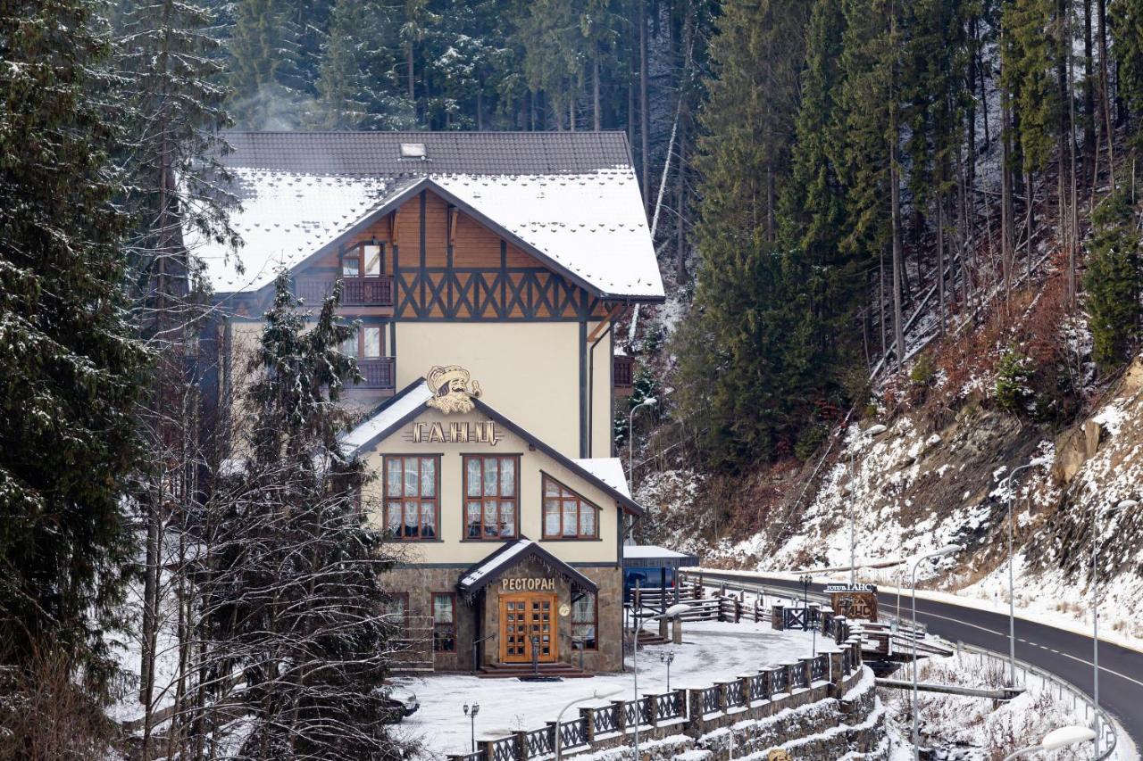 Ganz Ski Lift 5 Bukovel Eksteriør bilde